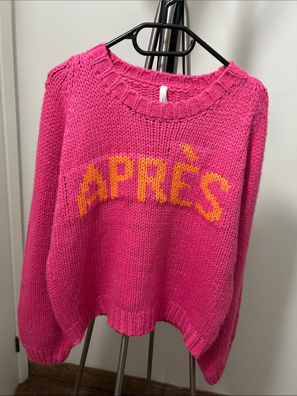 NWT Dreamsers Hot Pink 'APRÈS' Knit Sweater with Yellow Accent msrp$50